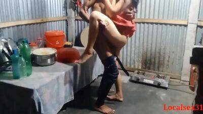 Indian Village Bhabhi Sex In Red Saree - upornia - India