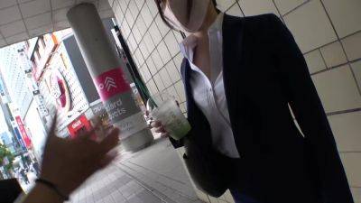 0001737_スレンダーの日本の女性が大量潮吹きする素人ナンパのズコバコ - hclips - Japan