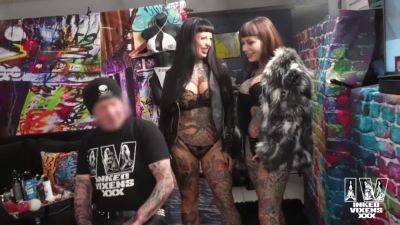 Lee - And Want To Pay For Their Tattoos With Sexual Favors With Jessie Lee And Tiger Lilly - hotmovs.com