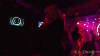 Hot Club Nights Lesbian Party Girls Pov And Hot Sex - hotmovs.com