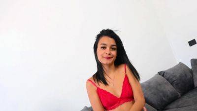 Beautiful Colombian Babe Reverse Cowgirl Audition - drtuber - Colombia