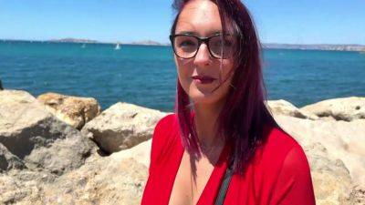 Léa, 27, manager of a lingerie shop in Marseille! - hotmovs.com