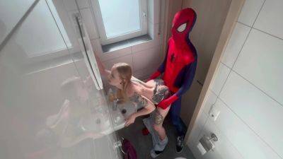 Spider Man - Ao Carnival Slut! Creampie Quickie With A Thrill - hclips